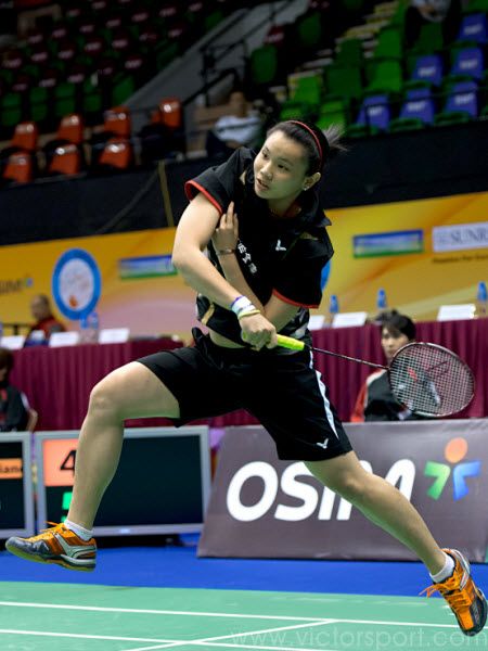 Tai Tzu Ying in 2012 Hong Kung super series open with VICTOR SH-A850